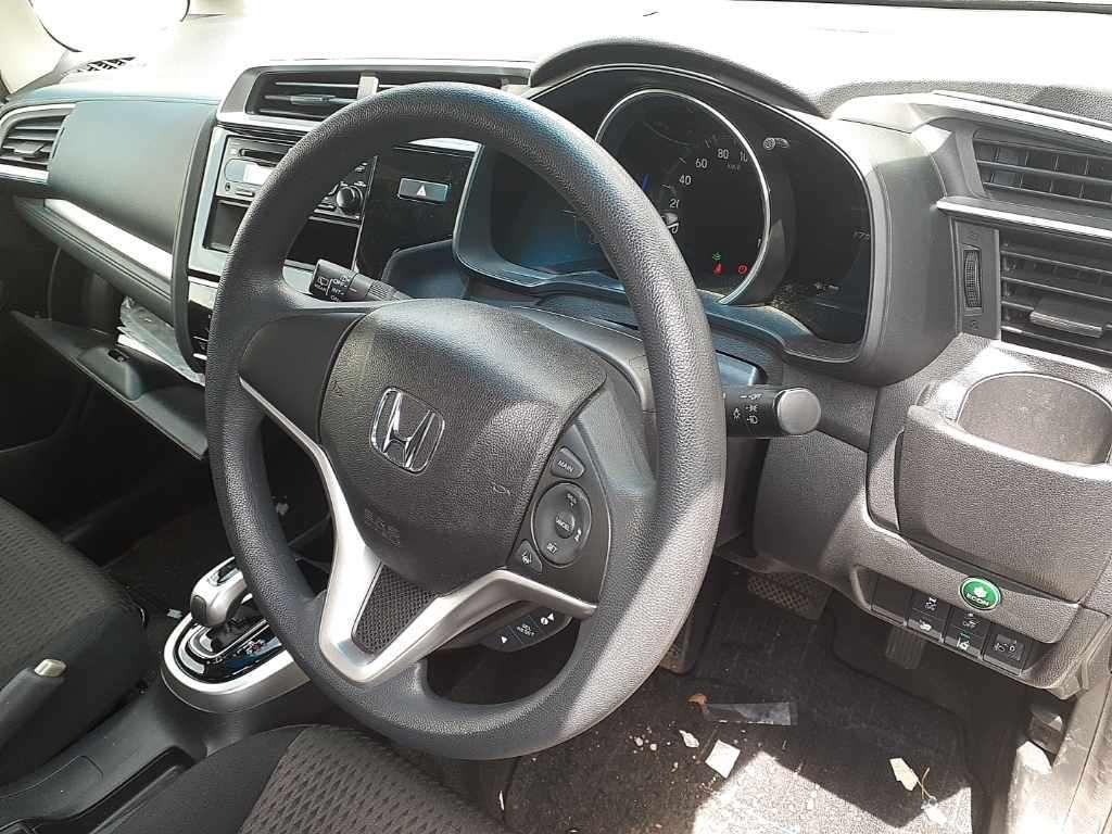 Honda Fit HYBRID F