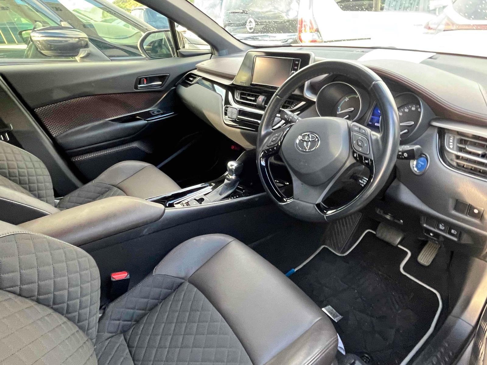 Toyota C-HR G LED EDITION