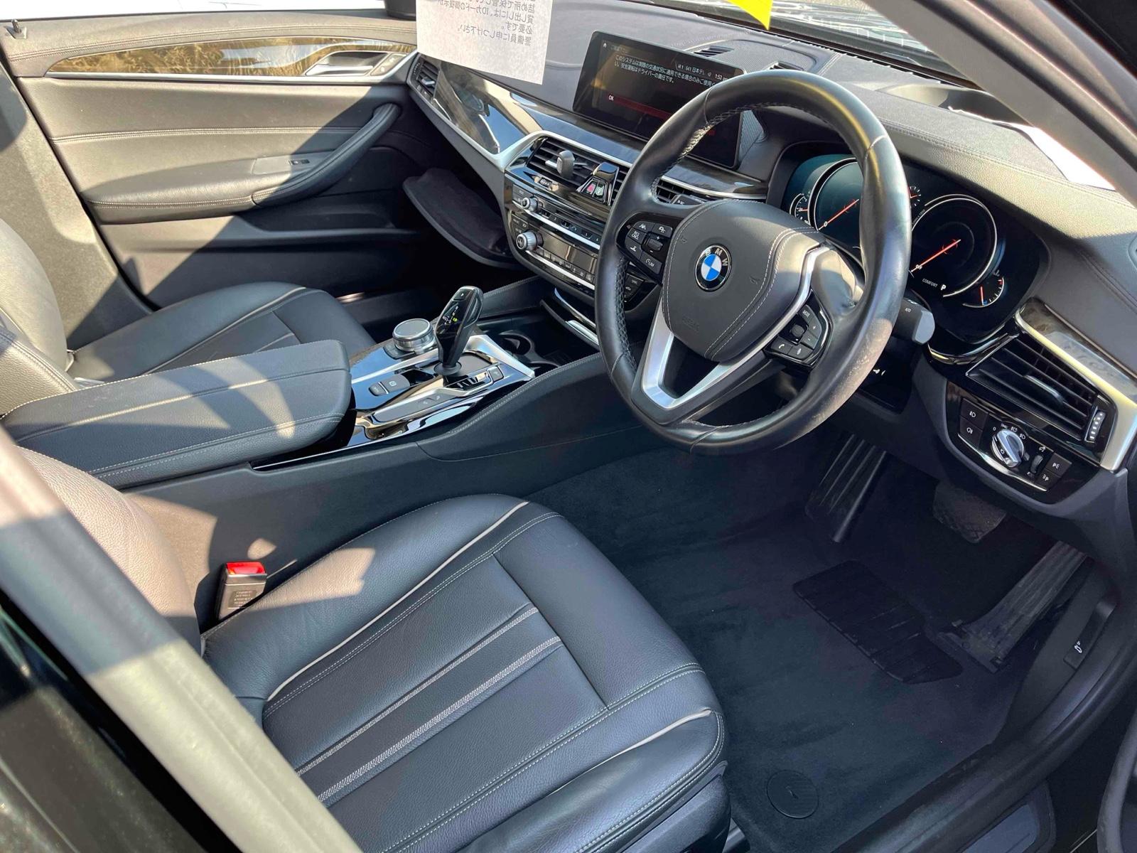 BMW 523D LUXURY 2.0