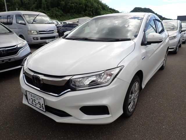 Honda Grace HYBRID DX