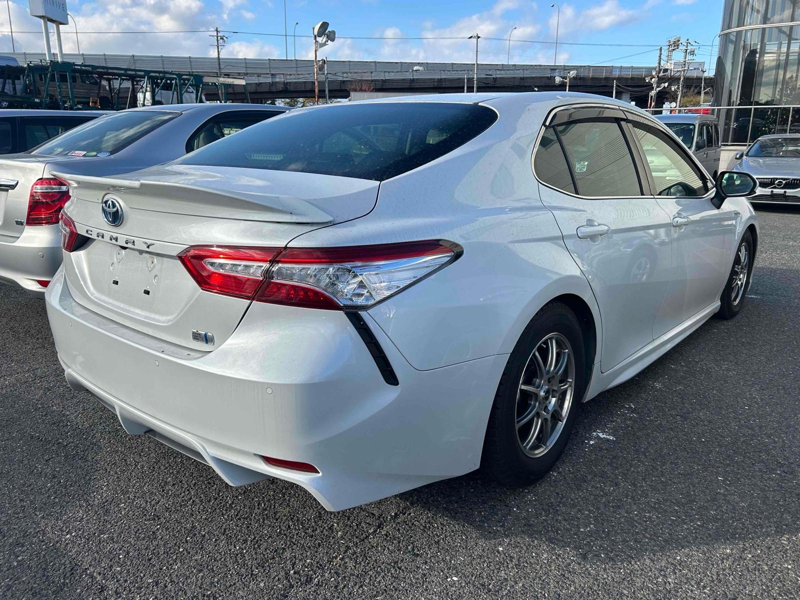 Toyota Camry WS