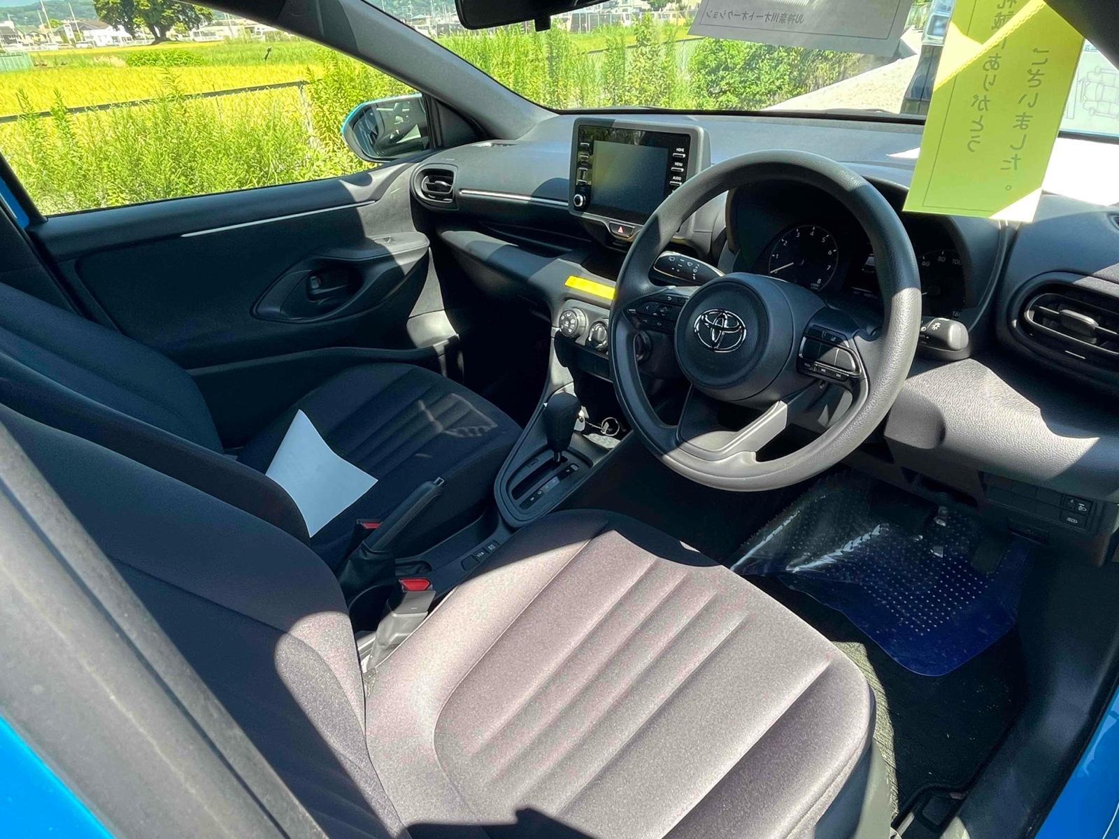 Toyota Yaris X