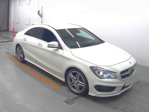 Mercedes-Benz CLA-CLASS CLA180 AMG LINE