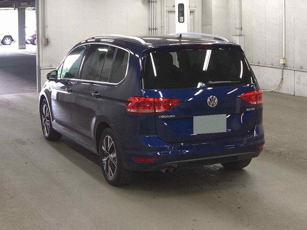 Volkswagen GOLF TOURAN TDI HIGH LINE