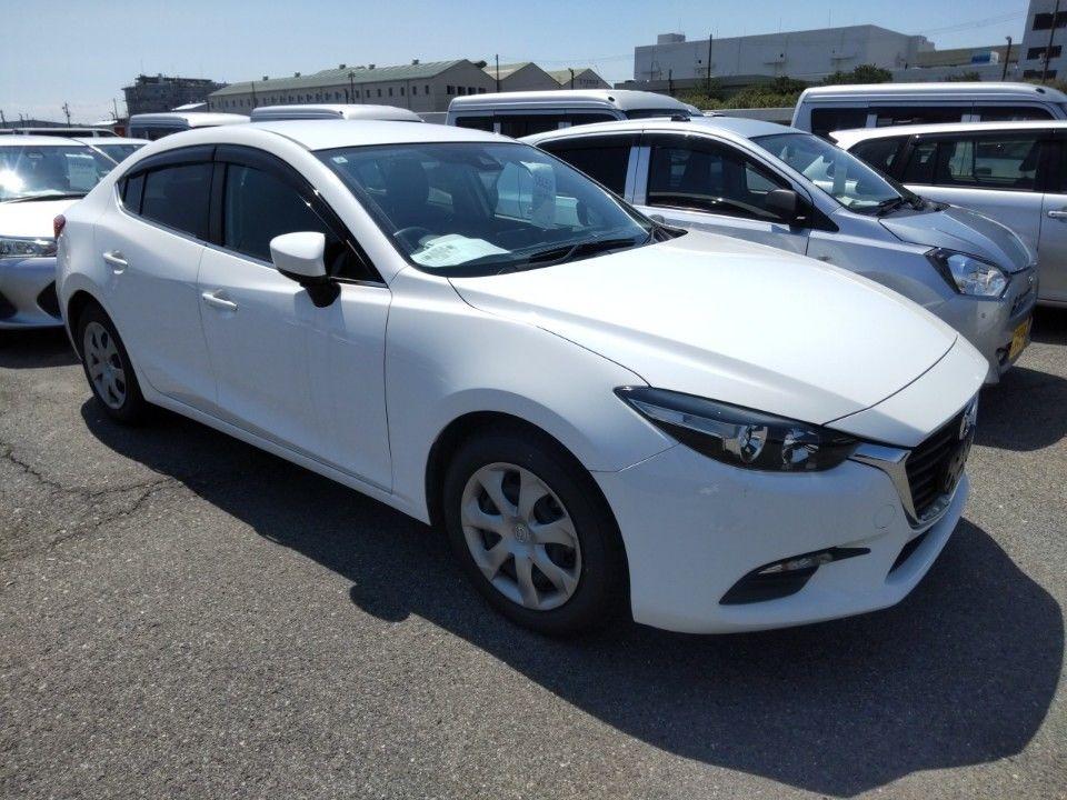 Mazda AXELA 2WD