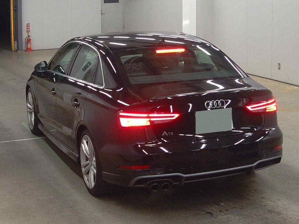 Audi A3 SEDAN 30TFSI SPORT