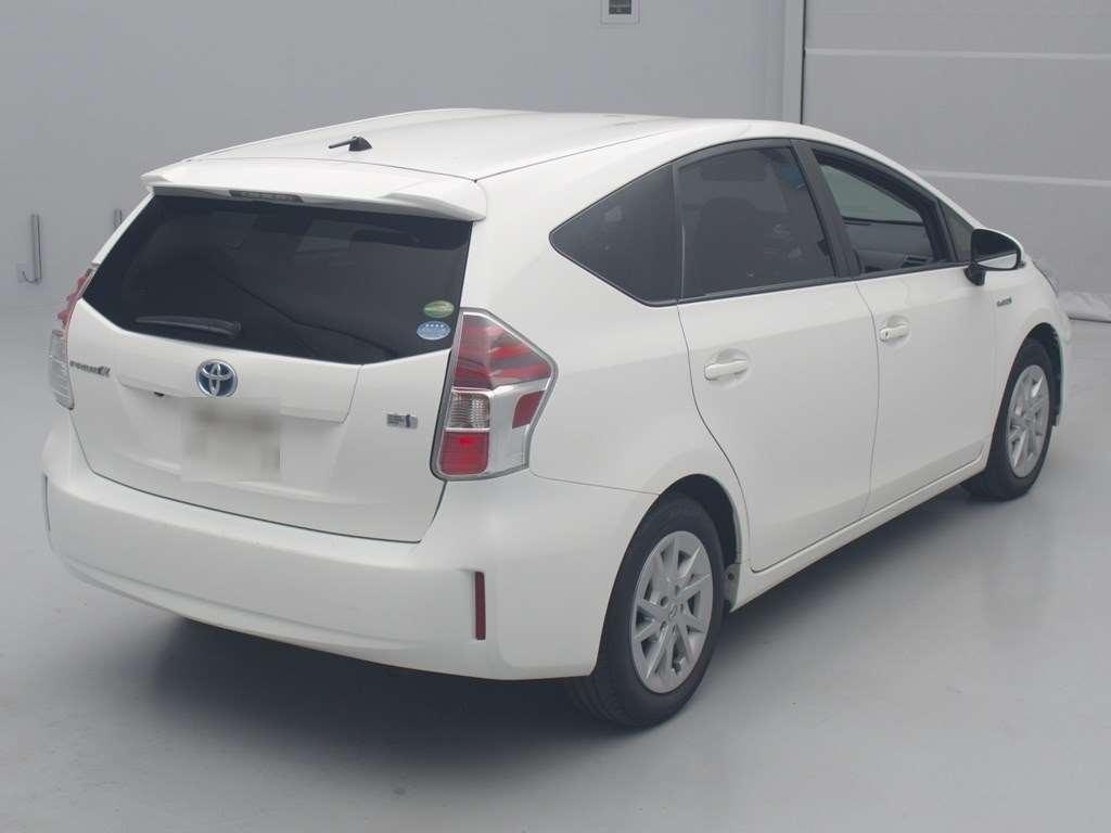 Toyota Prius ALPHA S