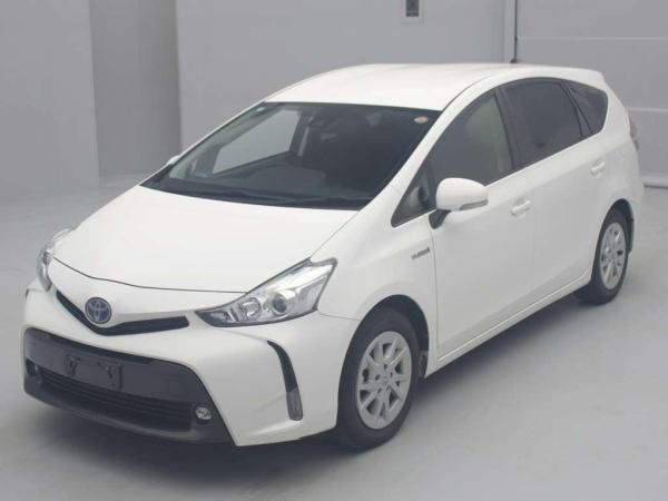 Toyota Prius ALPHA S