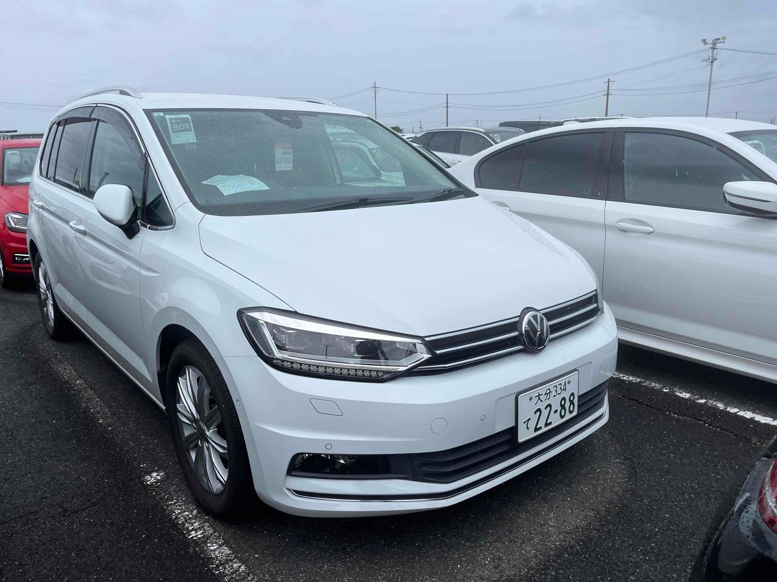 Volkswagen GOLF TOURAN TDI HIGH LINE