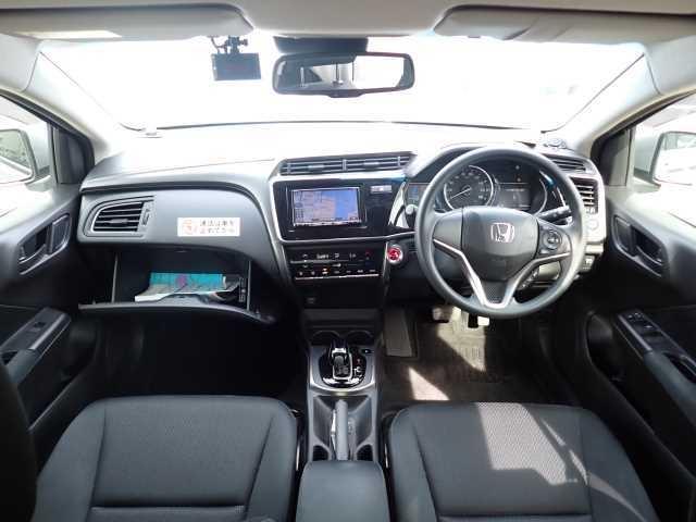 Honda Grace HYBRID DX