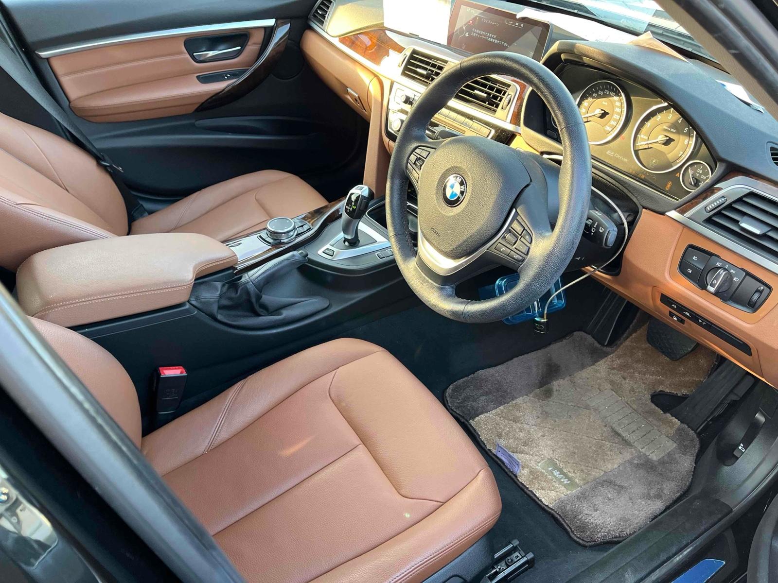 BMW 330 E LUXURY