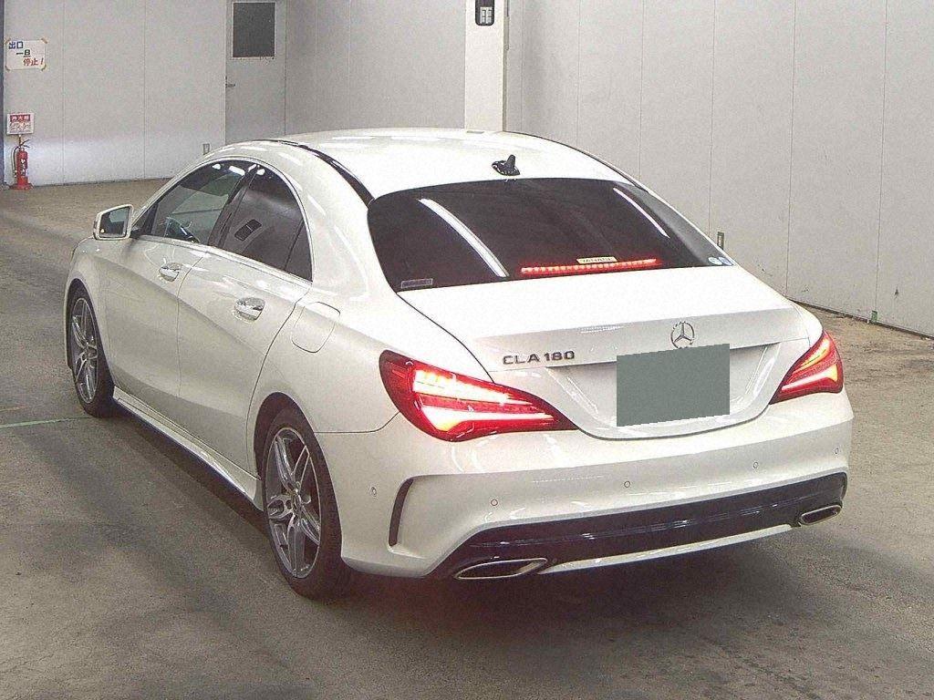 Mercedes-Benz CLA CLA180 SPORT