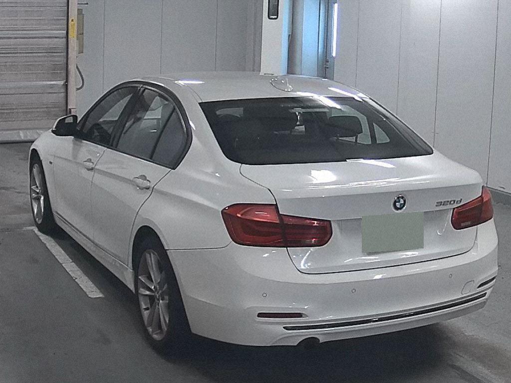 BMW 3 Series 4d 320D SPORT