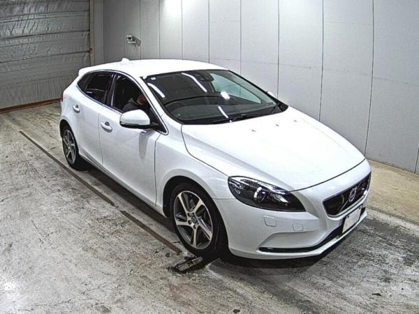 Volvo V40 2.0