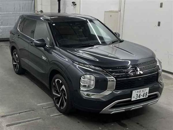 Mitsubishi Outlander Phev P