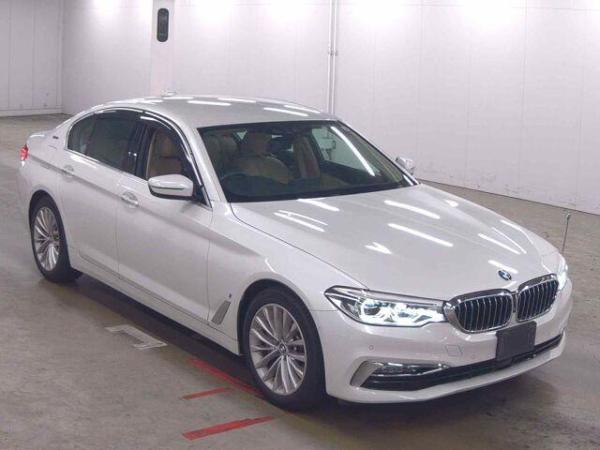 BMW 5 Series 4d 530E LUXURY IPERFORMANCE
