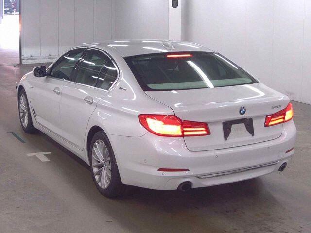 BMW 5 Series 4d 530E LUXURY IPERFORMANCE