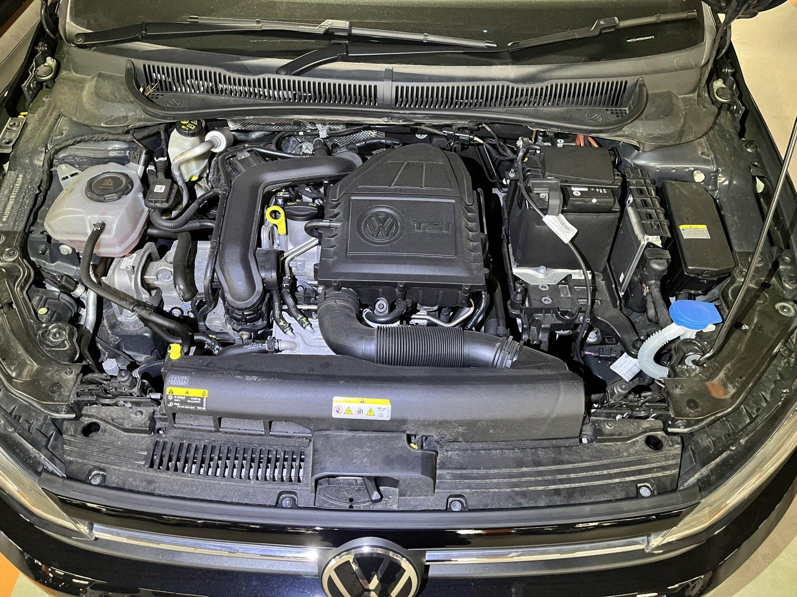 Volkswagen Polo TSI HIGH LINE