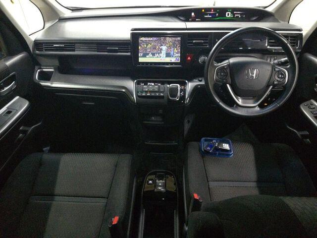 Honda Stepwagon Spada SPADA HYBRID G?HONDA SENSING