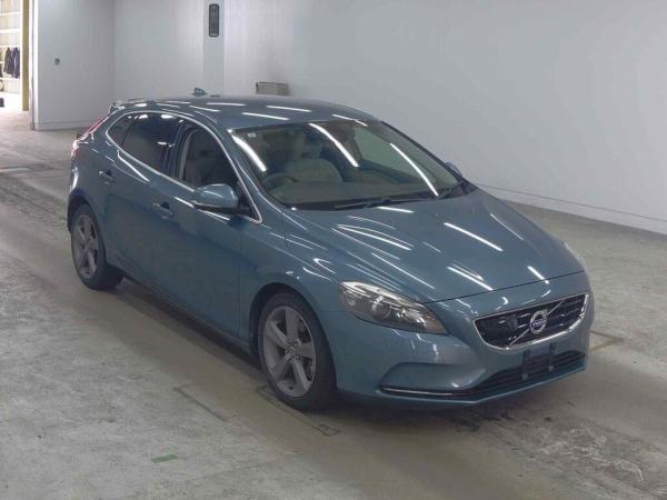 Volvo V40 1.6