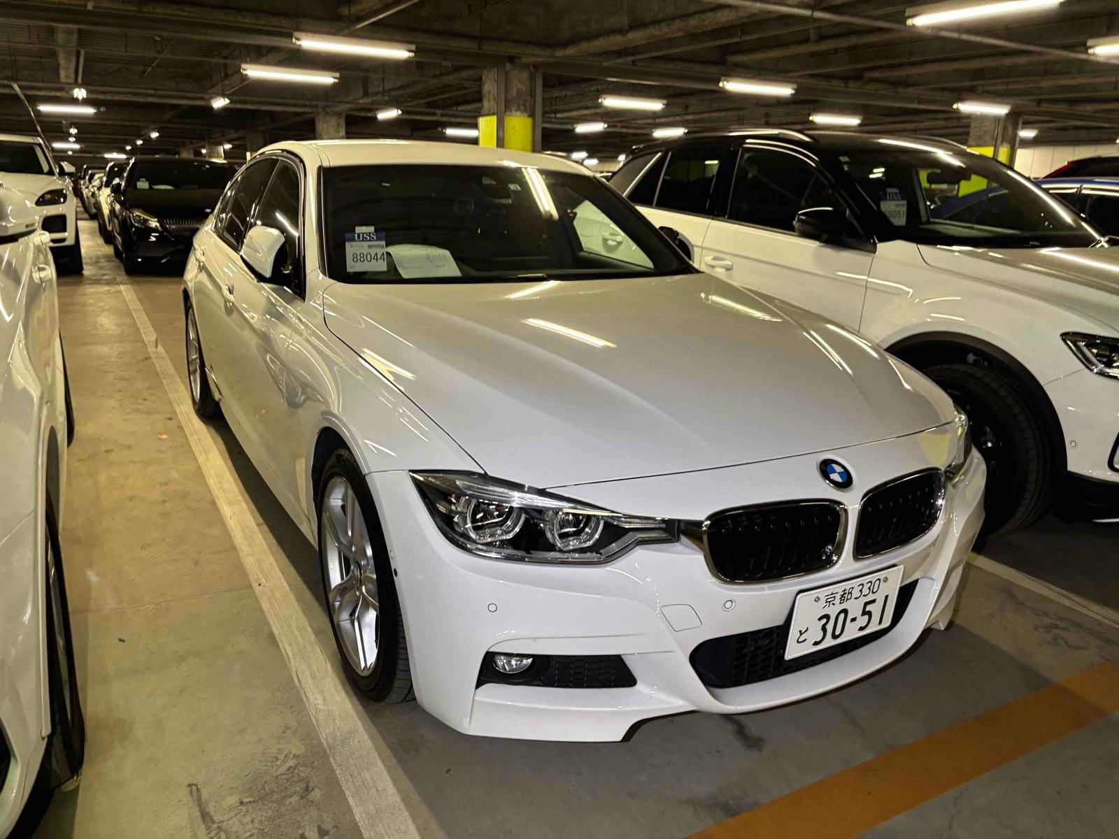 BMW 330 E M SPORT