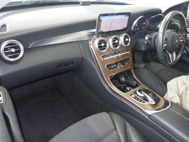 Mercedes-Benz C-class 4d C220D AVANTGARDE