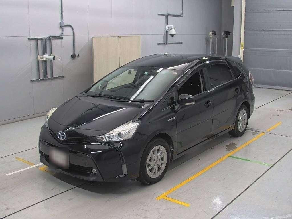 Toyota Prius ALPHA S