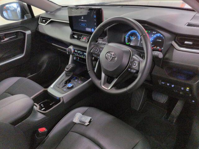 Toyota Rav4 5d 4wd HYBRID G