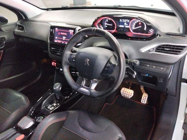 Peugeot 2008 GT LINE