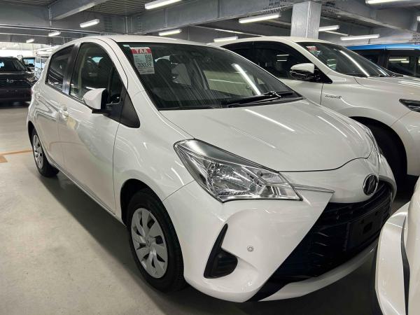 Toyota Vitz F