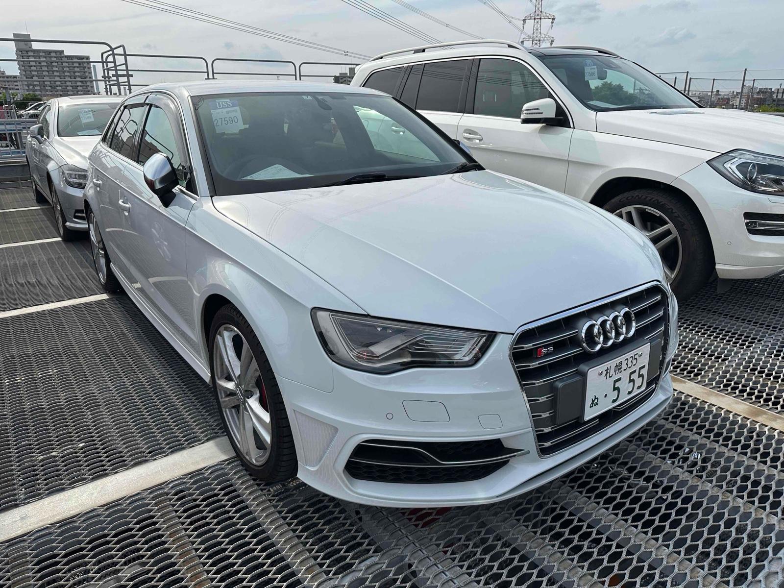 Audi S3 4WD SPORTS BACK