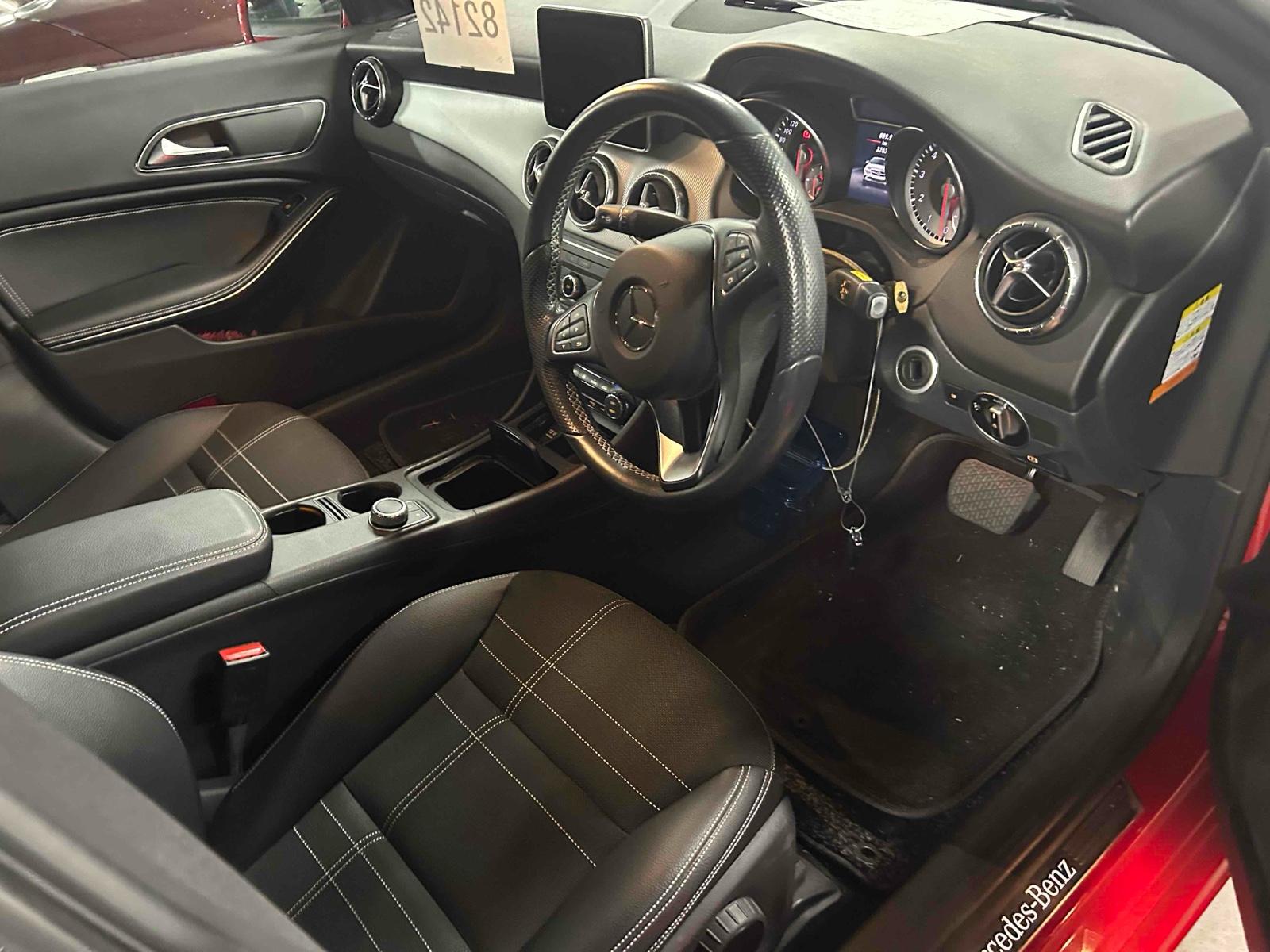 Mercedes-Benz CLA CLA180