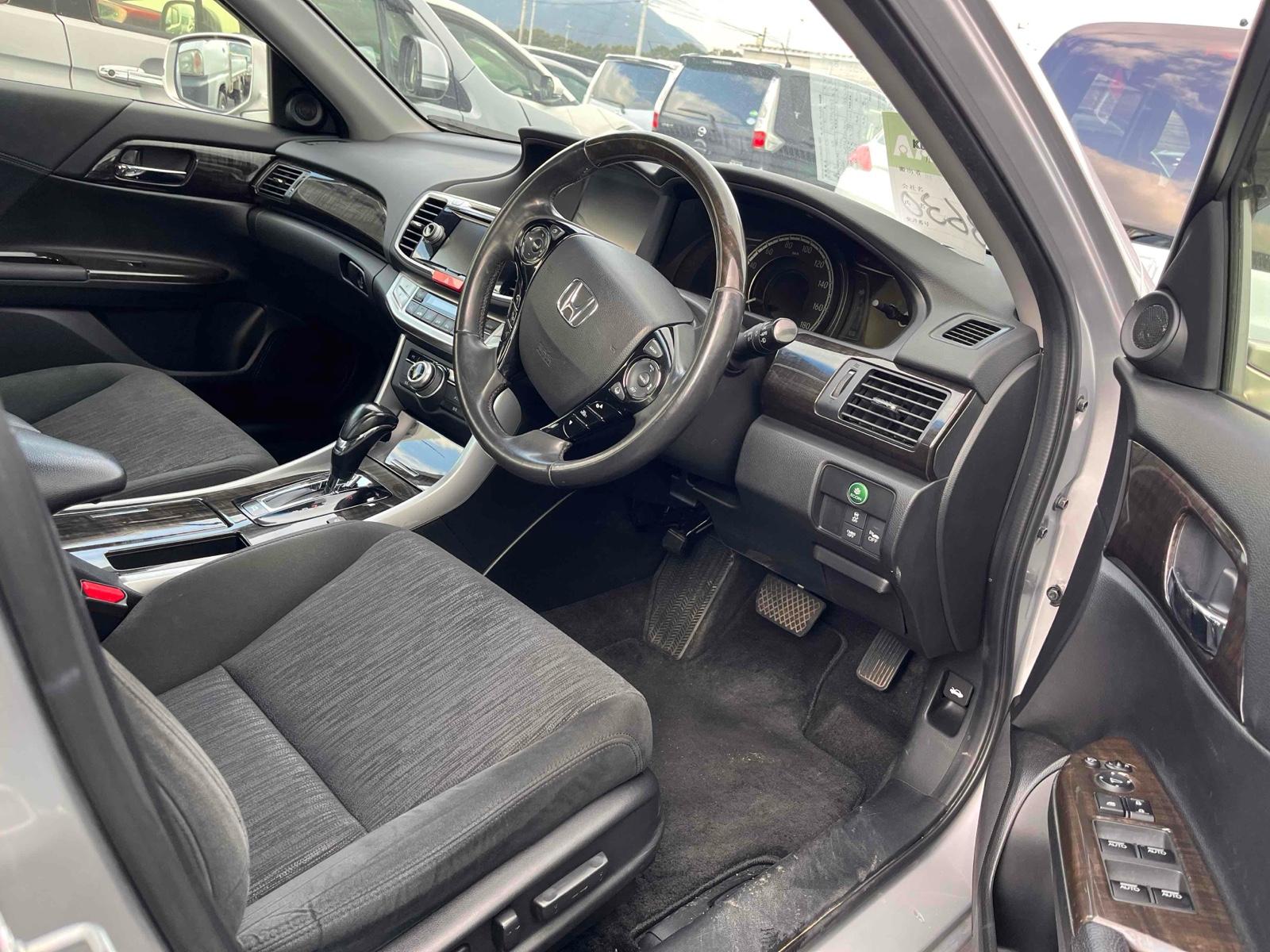 Honda Accord HYBRID EX
