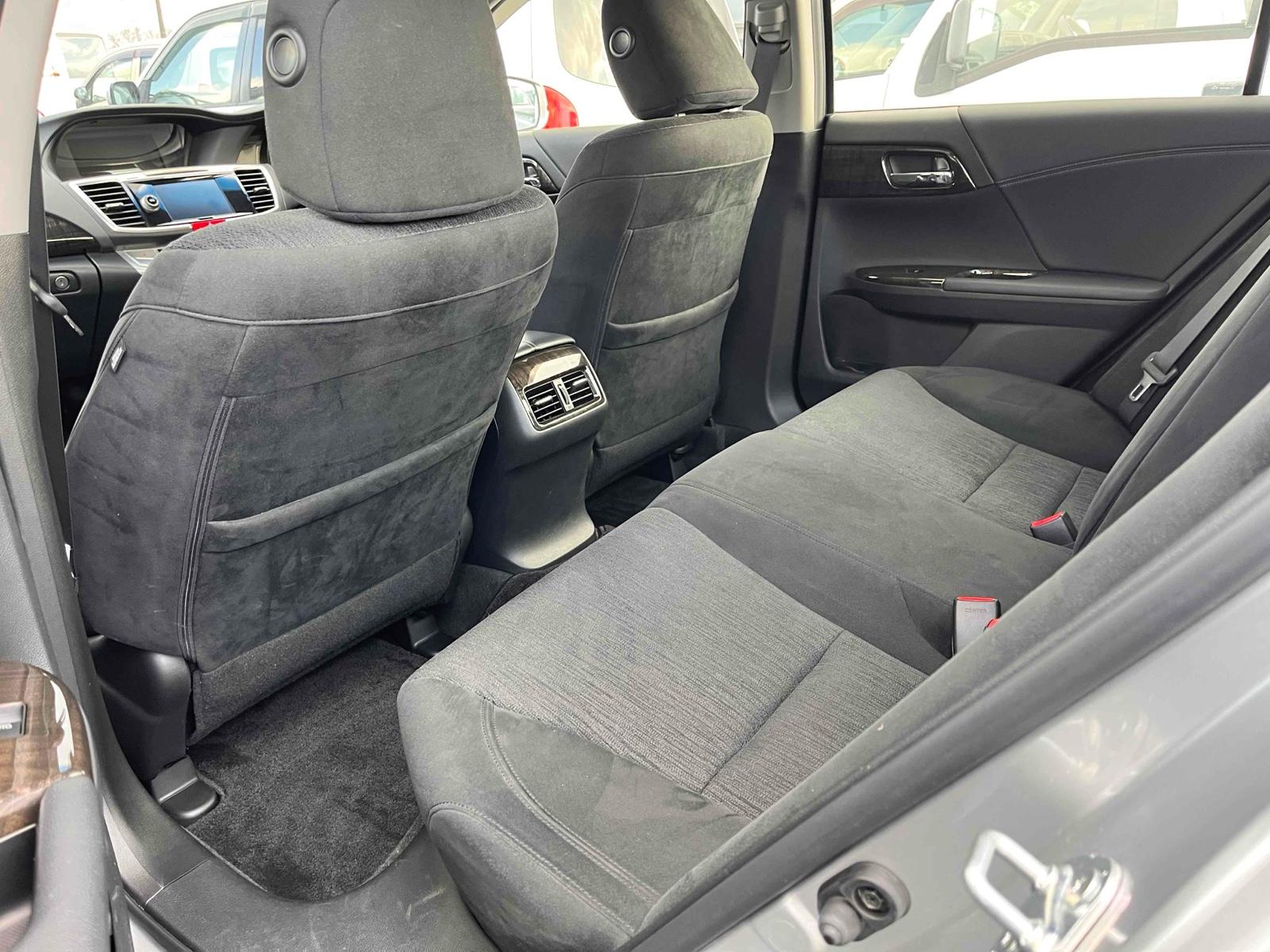 Honda Accord HYBRID EX