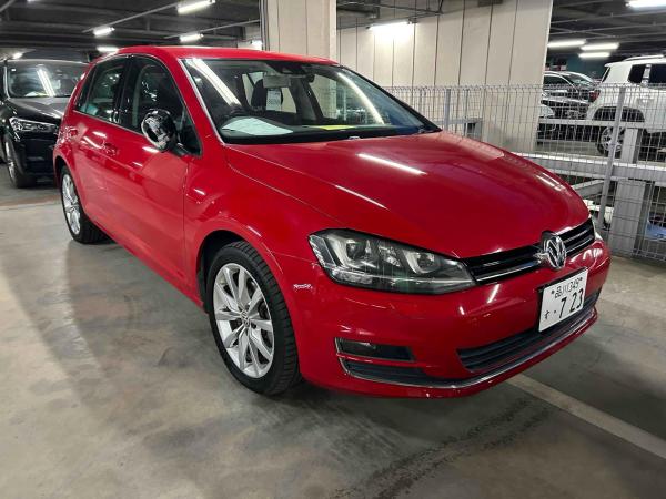 Volkswagen Golf TSI HIGH LINE BLUE TECH