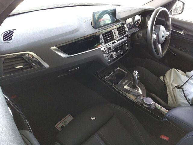 BMW 1 Series 5d 118D M-SPORT EDITION SHADOW