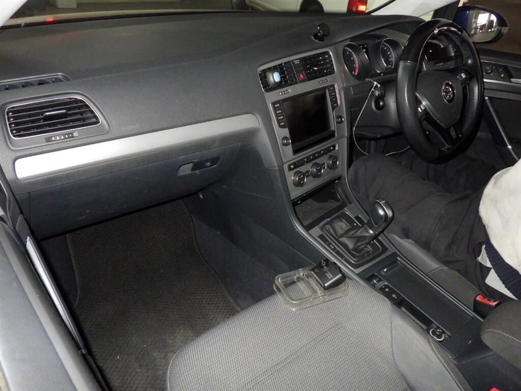 Volkswagen Golf TSI COMFORT LB TECH