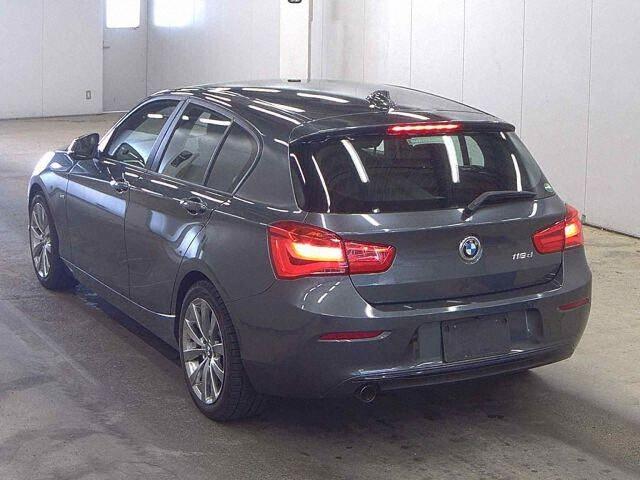 BMW 1 Series 5d 118D SPORT