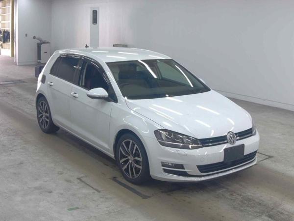 Volkswagen GOLF 5D TSI HIGH LINE