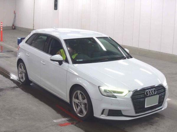 Audi A3 SB1.4TFSI SPOILER TSU