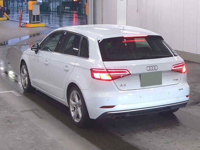 Audi A3 SB1.4TFSI SPOILER TSU