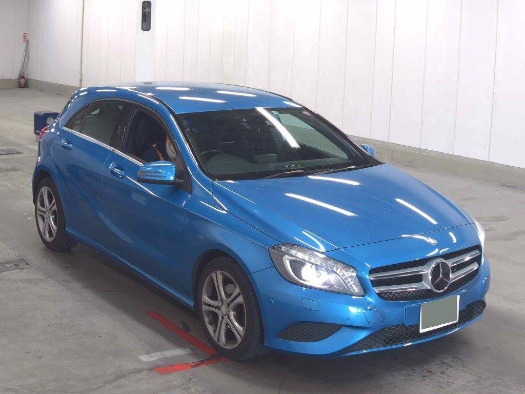 Mercedes-Benz A-CLASS A180