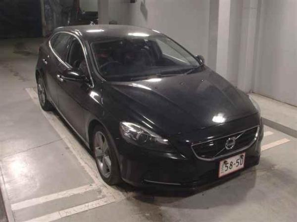 Volvo V40 T4 SE