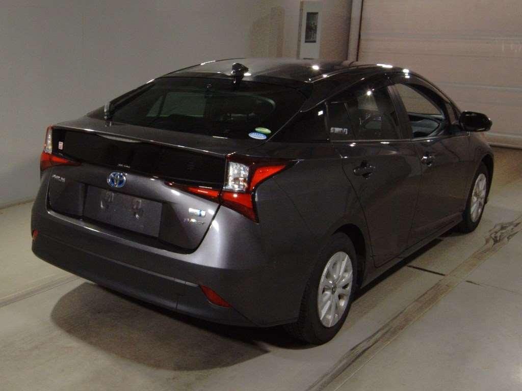 Toyota Prius S SAFETY PLUS 2 4WD