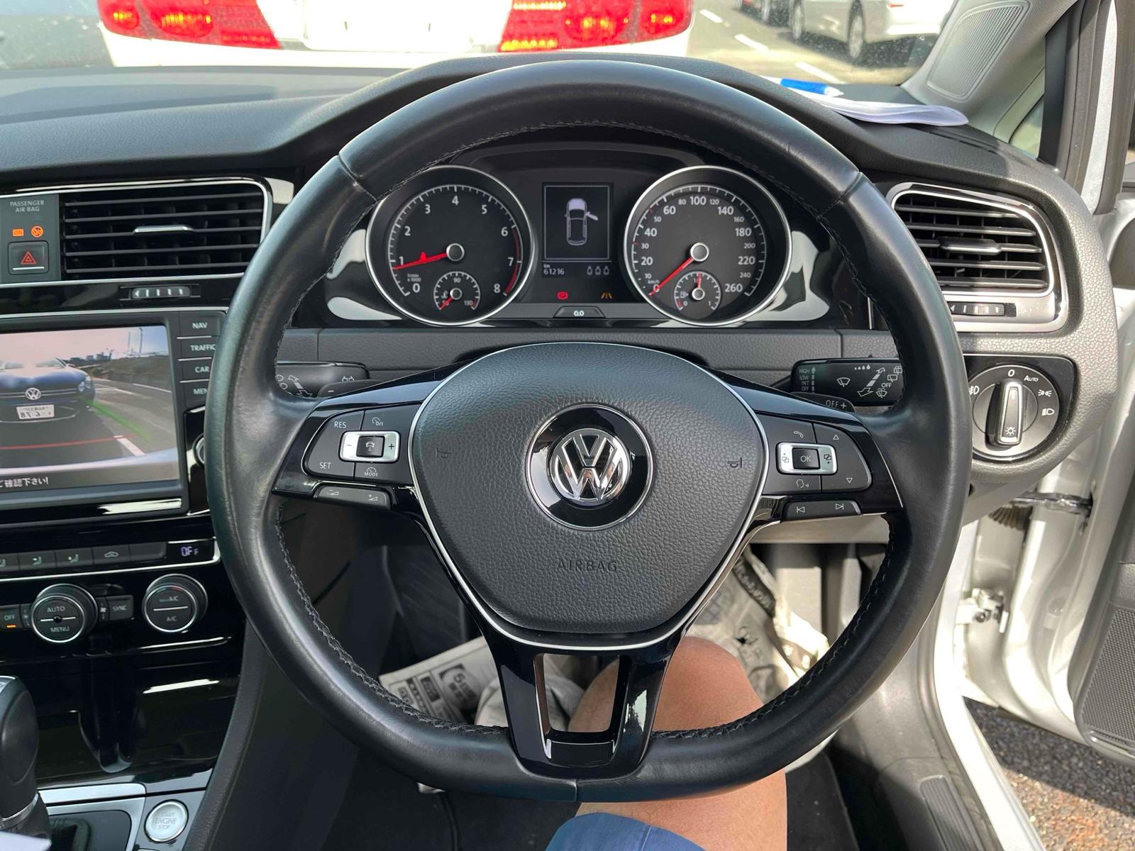 Volkswagen Golf TSI HIGH LINE BLUE MOTION