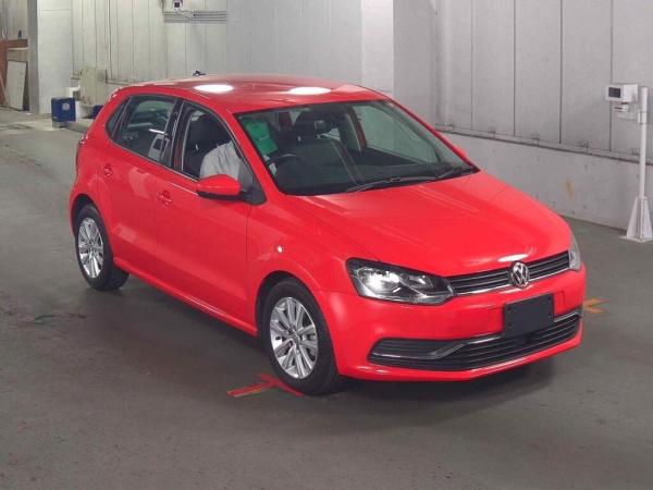 Volkswagen Polo 5d PREMIUM EDITION NAVI PACKAGE