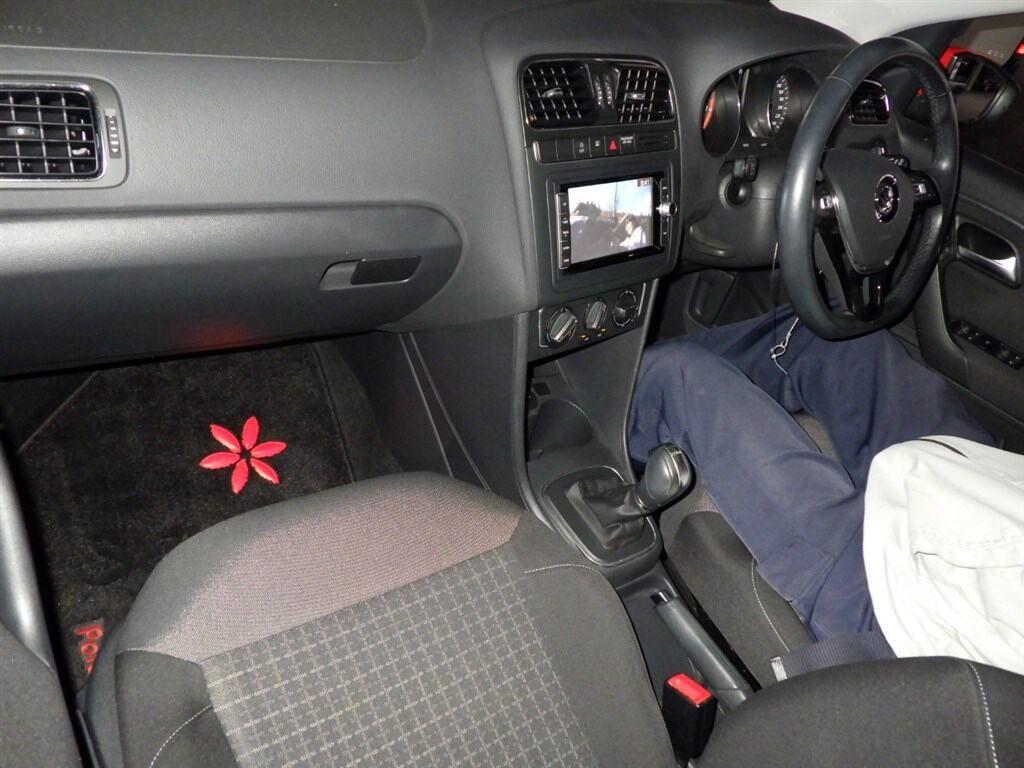 Volkswagen Polo 5d PREMIUM EDITION NAVI PACKAGE