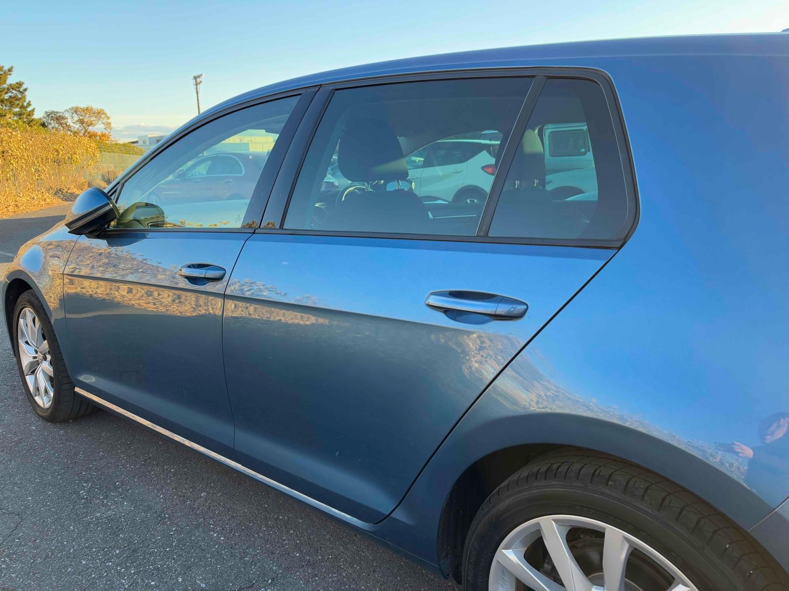 Volkswagen Golf TSI HIGH LINE