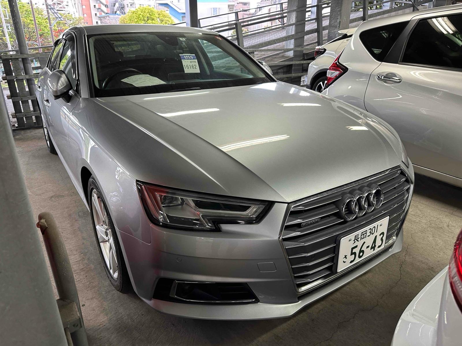 Audi A4 2.0TFSI SPORT QUATTRO