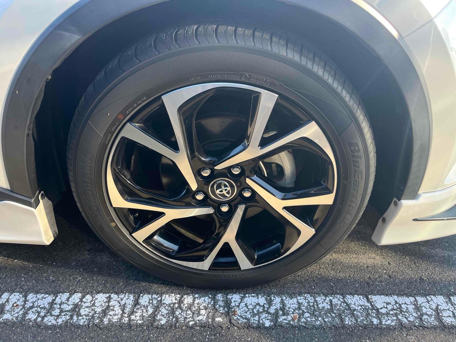 Toyota C-HR G